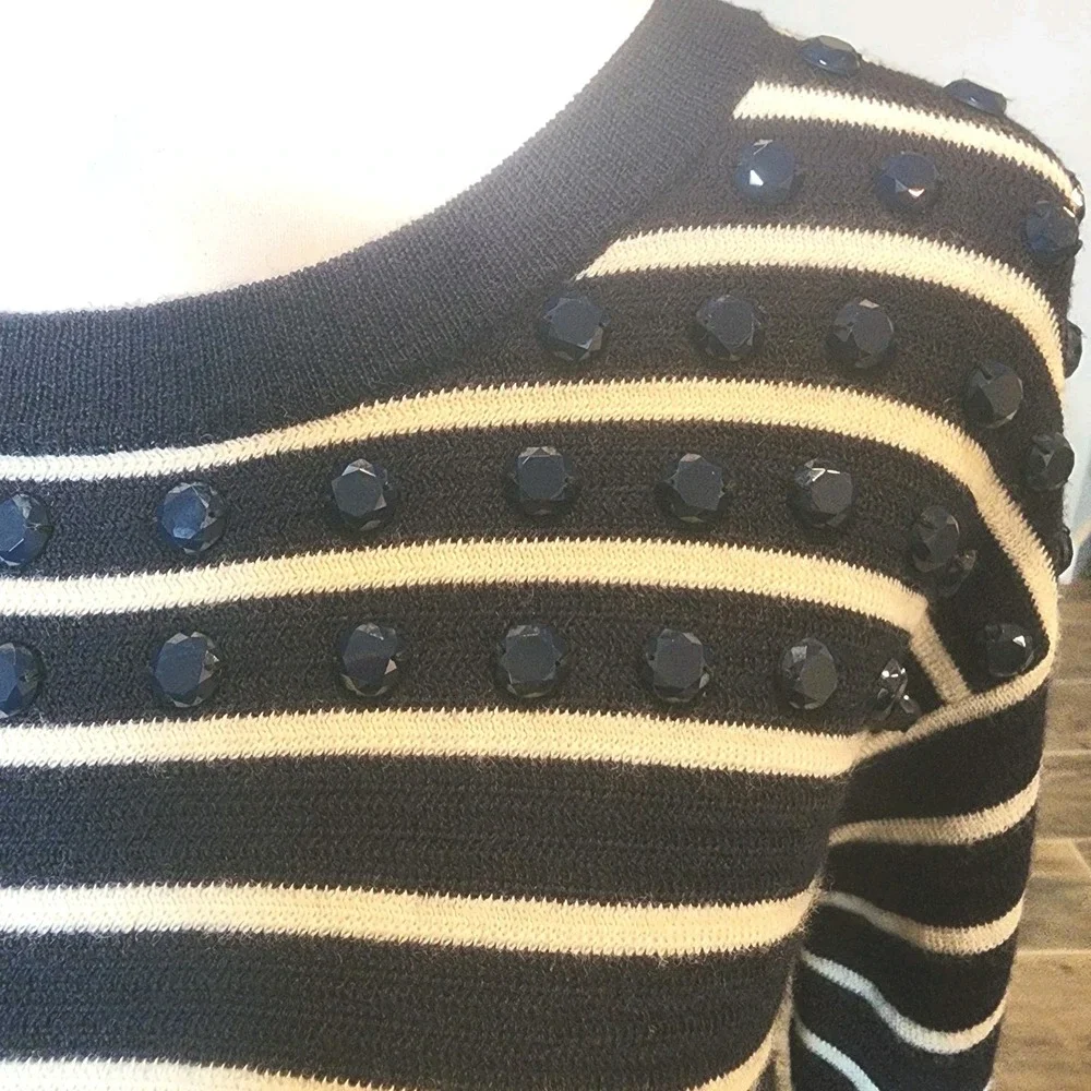 J.Crew Merino Wool Sweater Womens Medium Navy White Jewel Embellishment Preppy‎